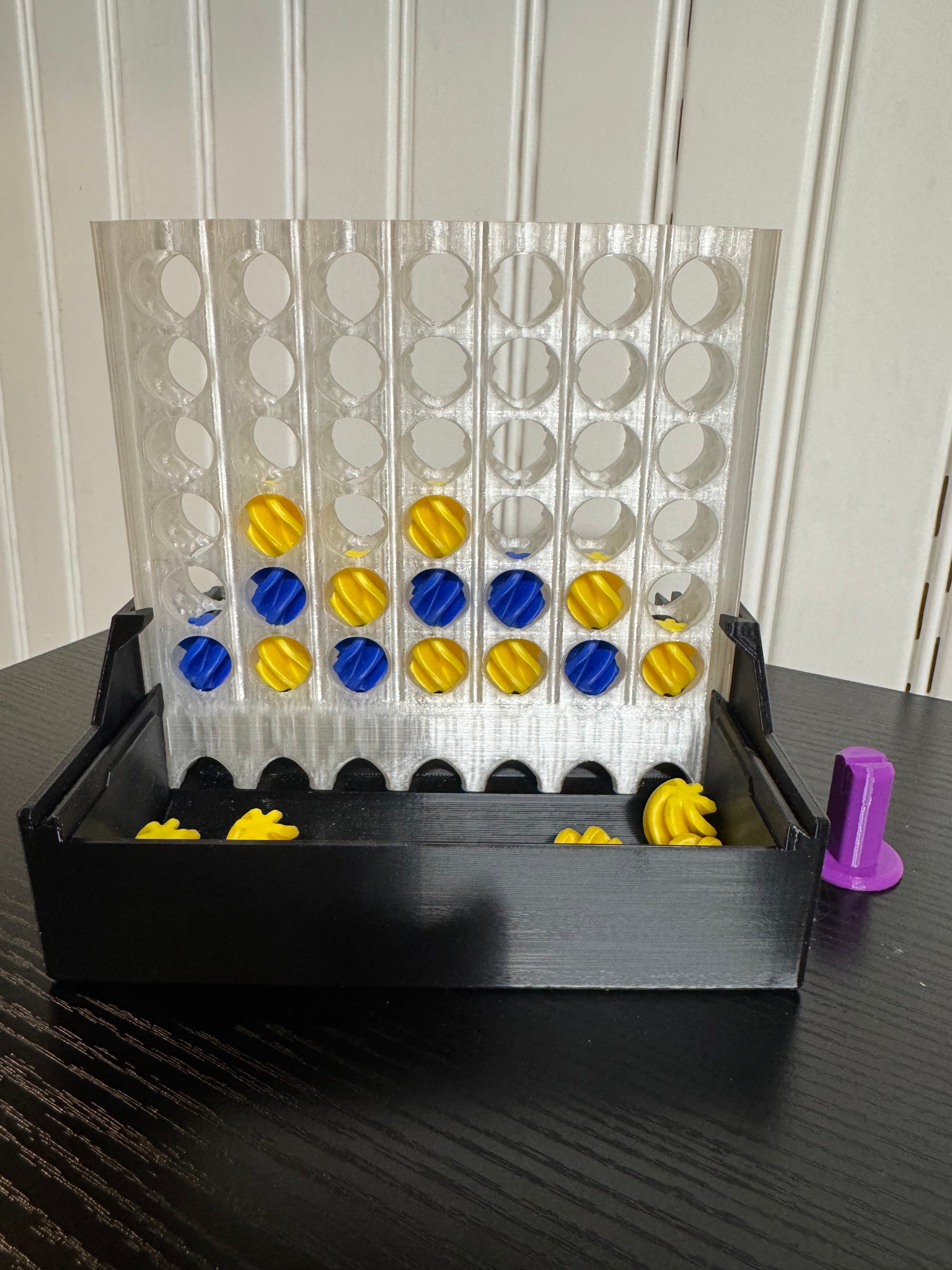 3D Printed 4-in-a-Row Strategy Game – Self-Sorting Reset, Spiral Twist Pieces, PETG