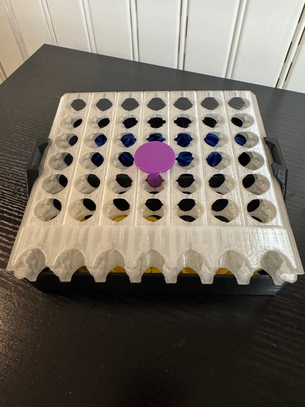 3D Printed 4-in-a-Row Strategy Game – Self-Sorting Reset, Spiral Twist Pieces, PETG