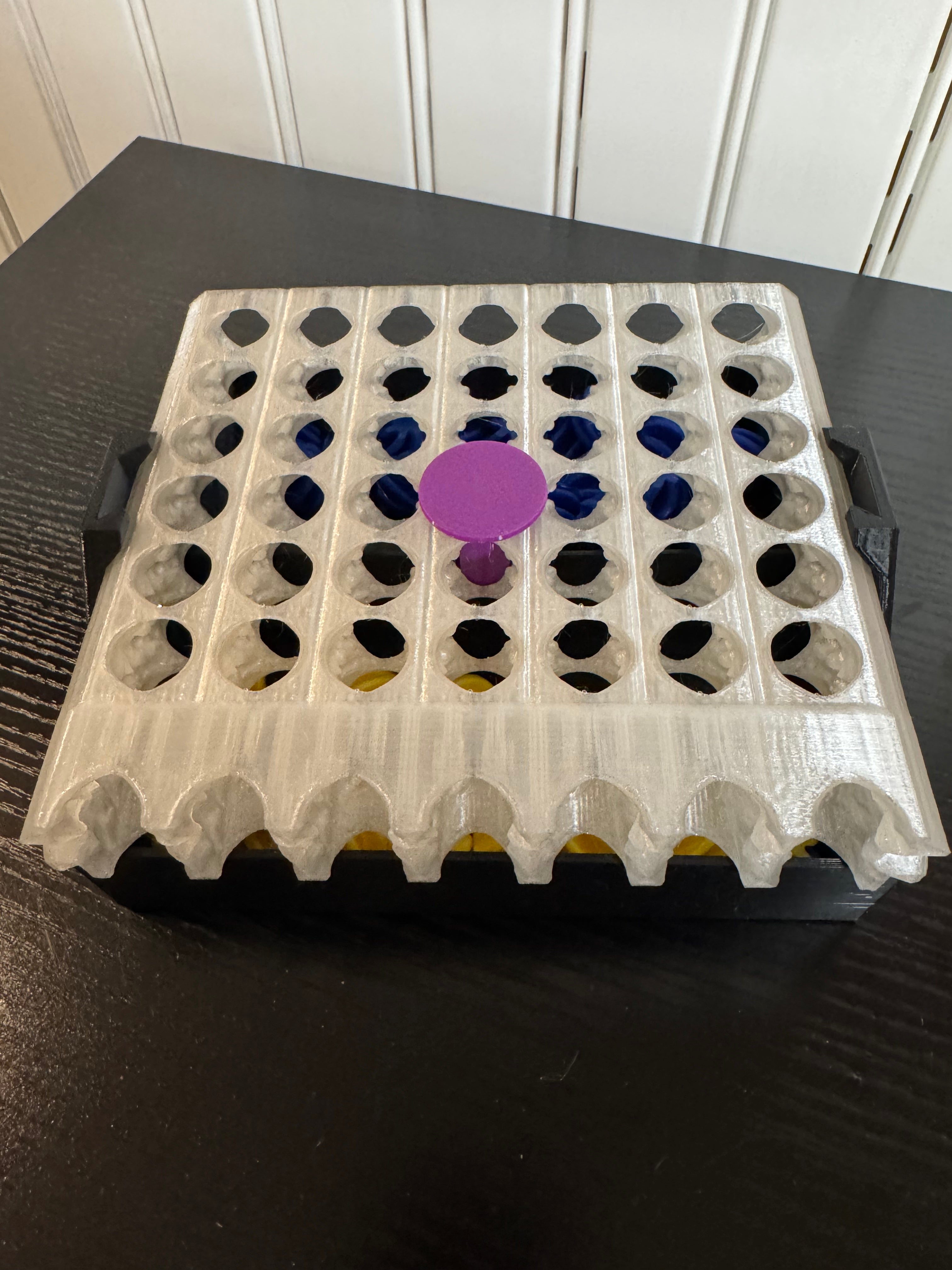 3D Printed 4-in-a-Row Strategy Game – Self-Sorting Reset, Spiral Twist Pieces, PETG