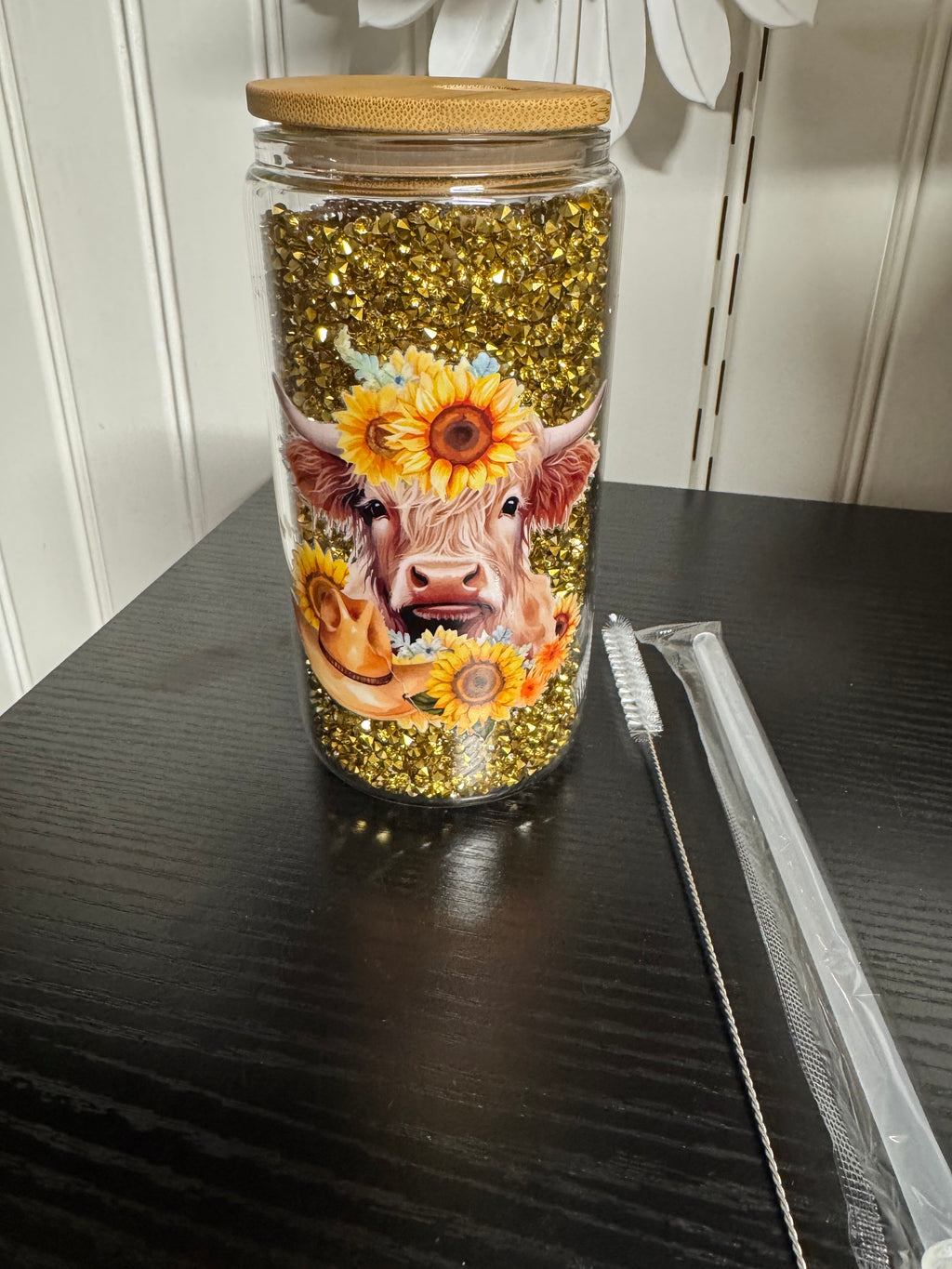 Handmade Cow & Sunflower Glitter Tumbler - Double Walled Glass with Bamboo Lid