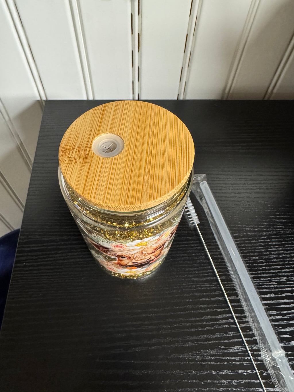 Handmade Cow & Sunflower Glitter Tumbler - Double Walled Glass with Bamboo Lid