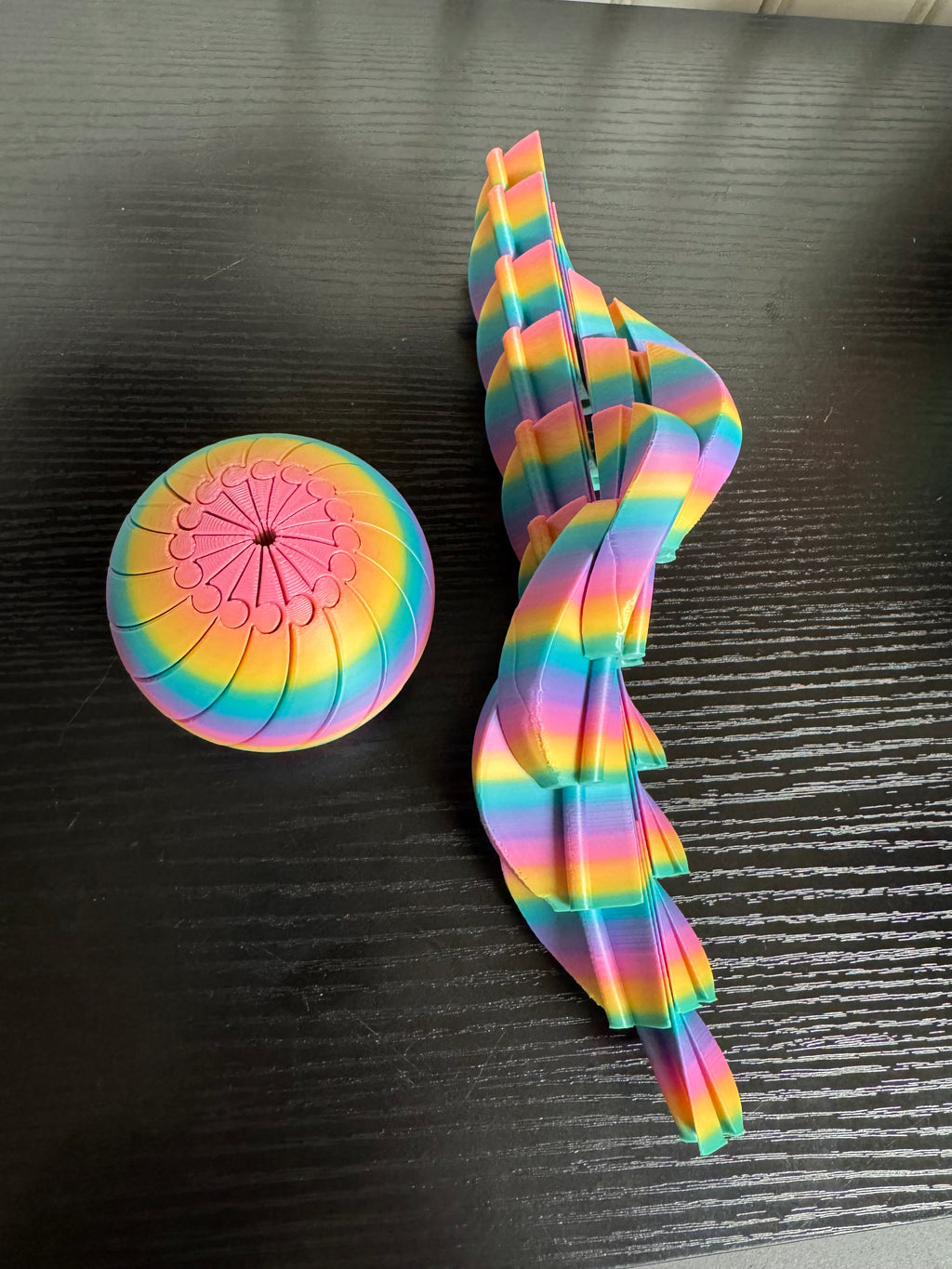 3D Printed Rainbow Fidget Ball with Storage Stand - Articulated Sensory Toy