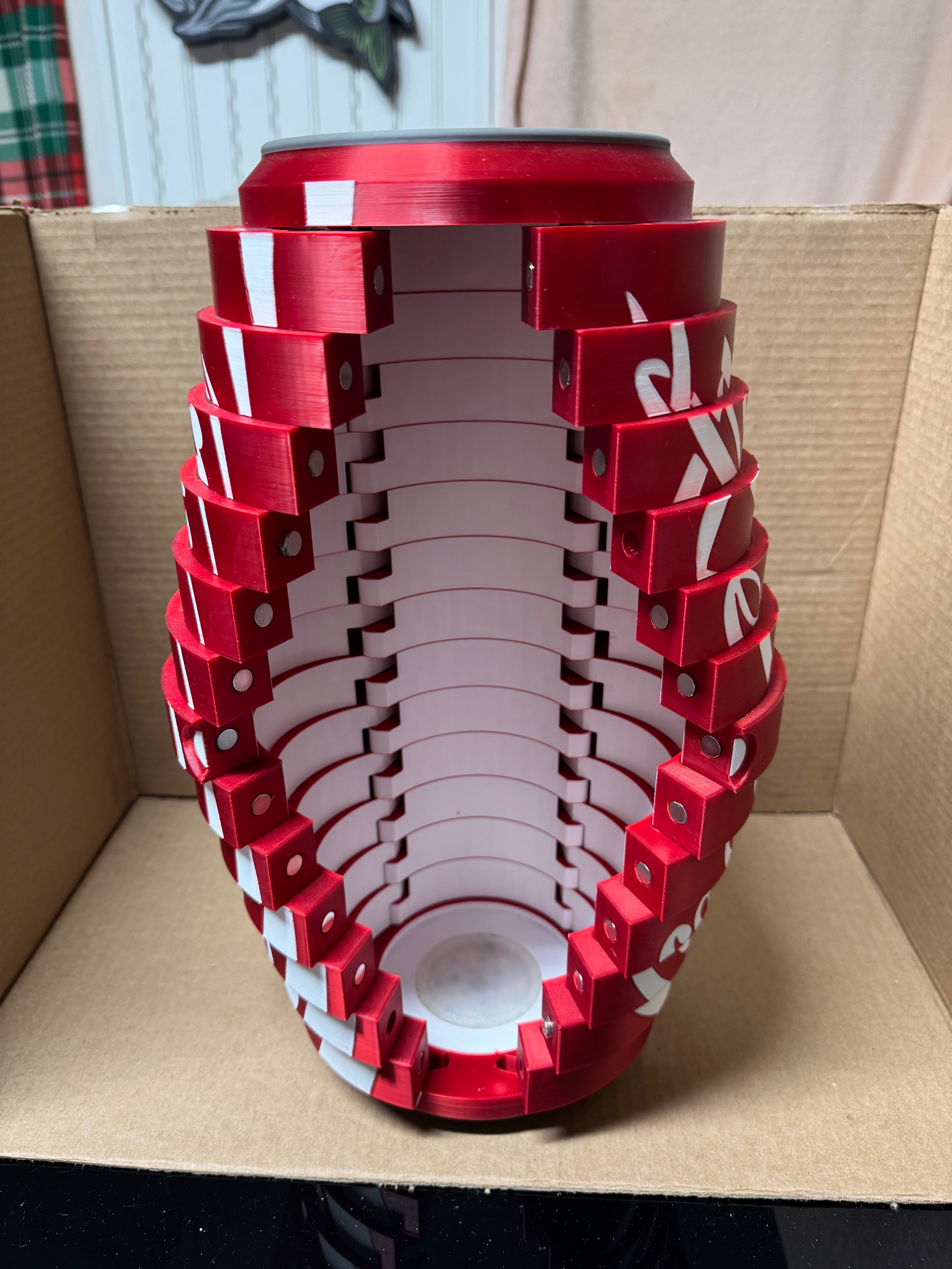3D Printed Coca-Cola Can Articulated Display Box – Silk PLA