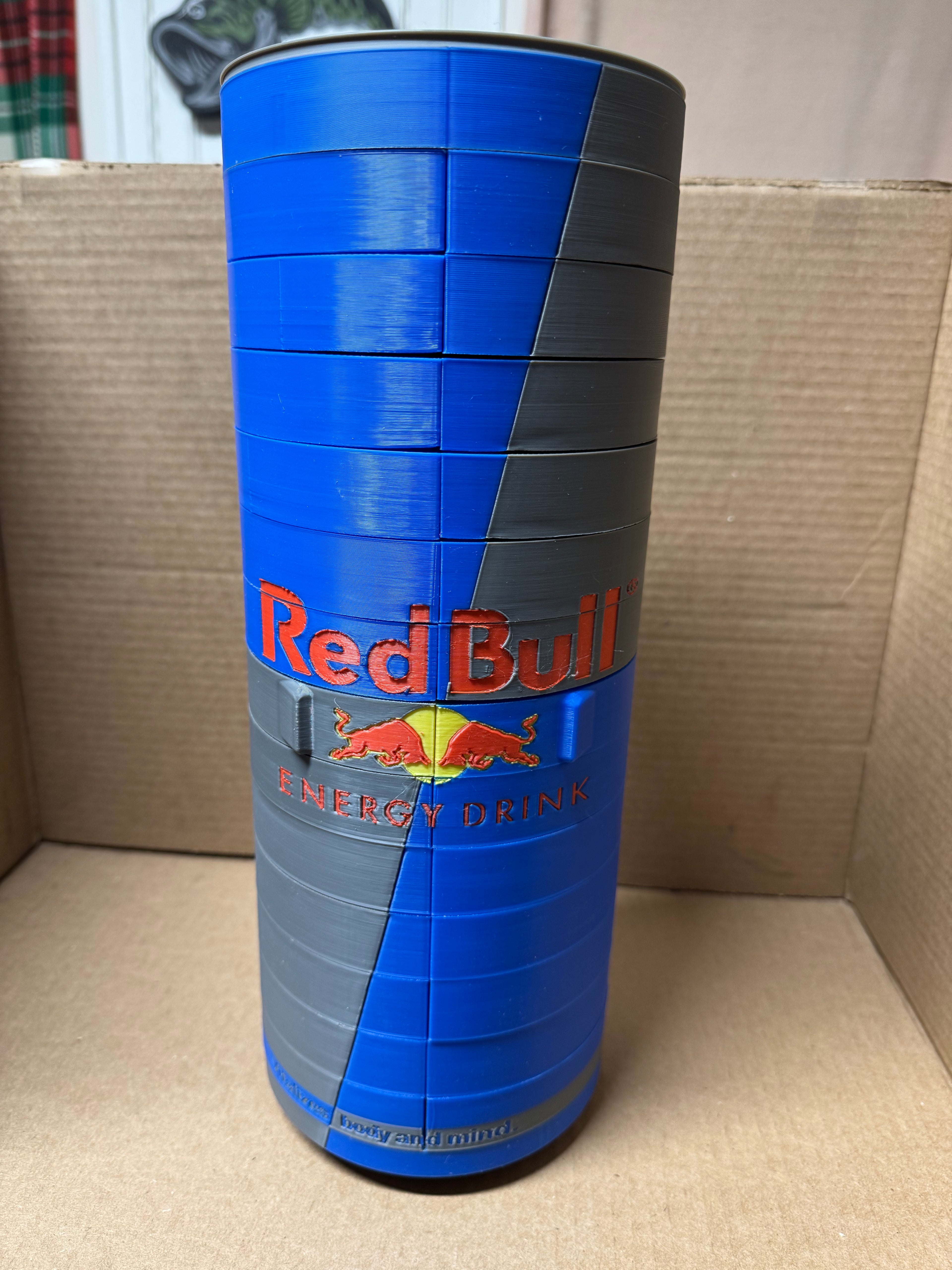 3D Printed Articulated Can Display – Magnetic Closure, PLA, Color Choice