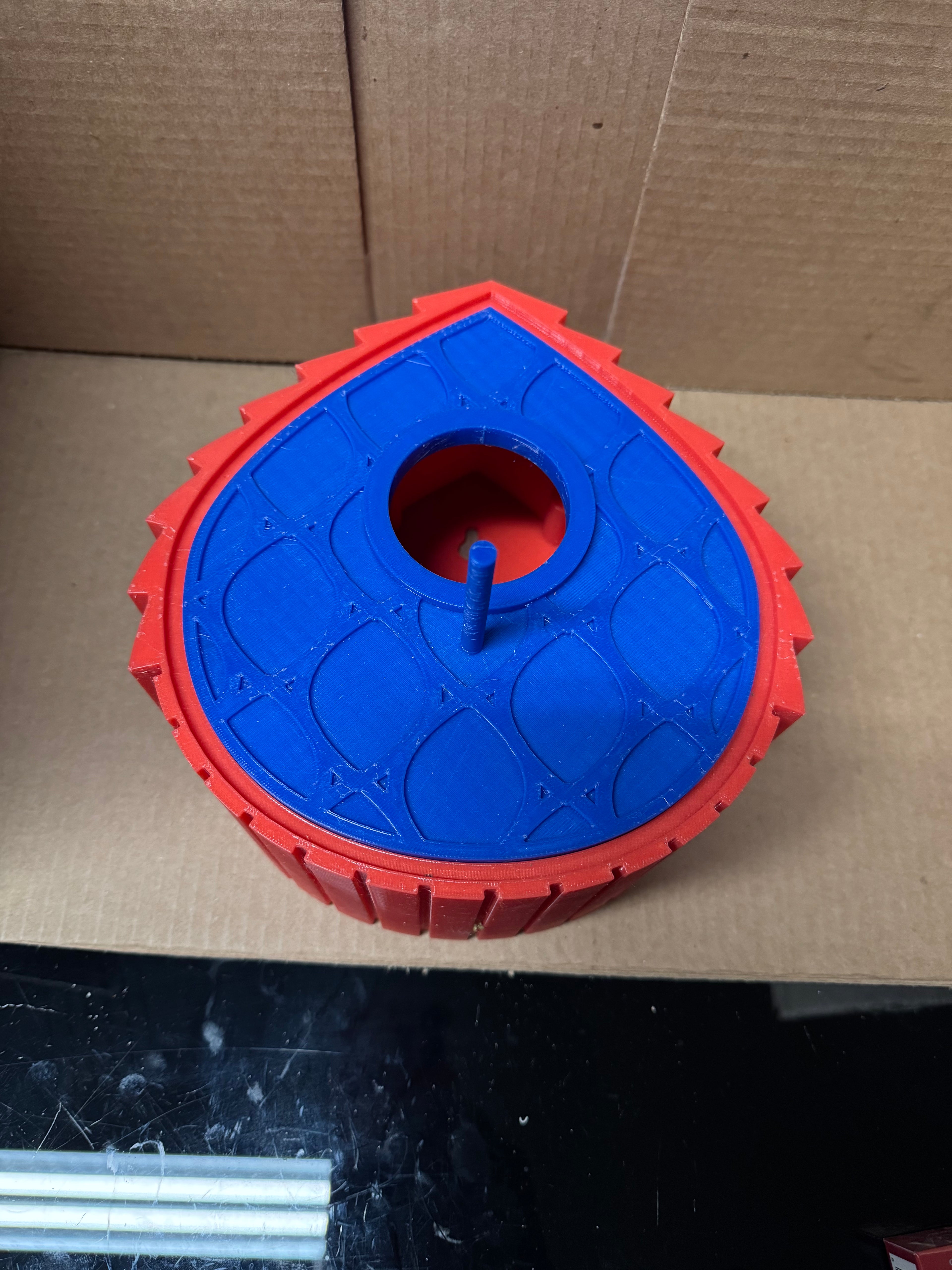 PETG Teardrop Birdhouse – 3D Printed, Adjustable Entry Hole, Color Choice